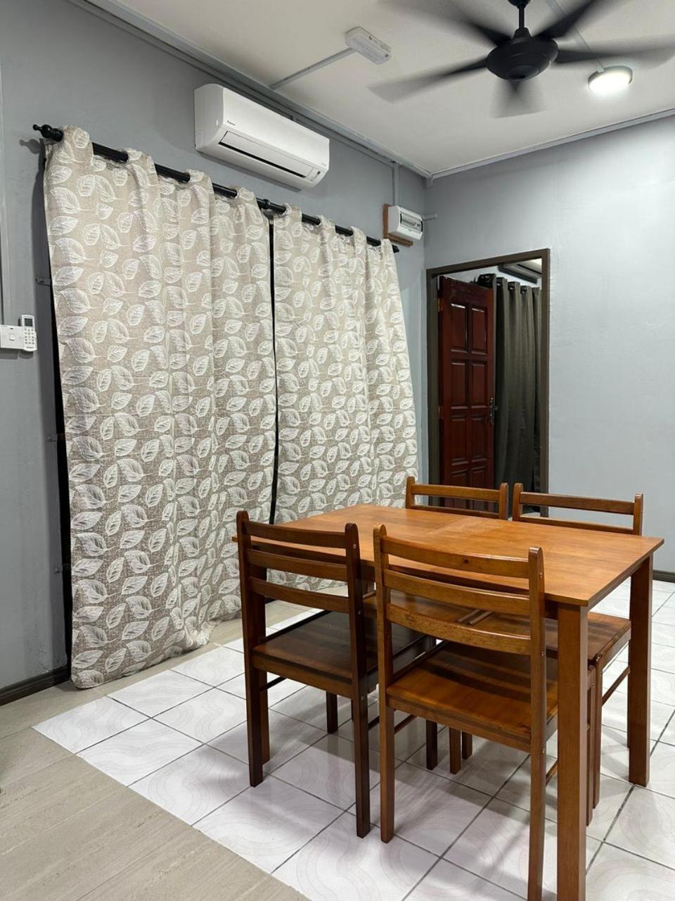 Mz Homestay 투아란 외부 사진